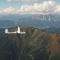 Flugwegposition um 13:59:07: Aufgenommen in der Nähe von St. Nikolai im Sölktal, 8961, Österreich in 2642 Meter